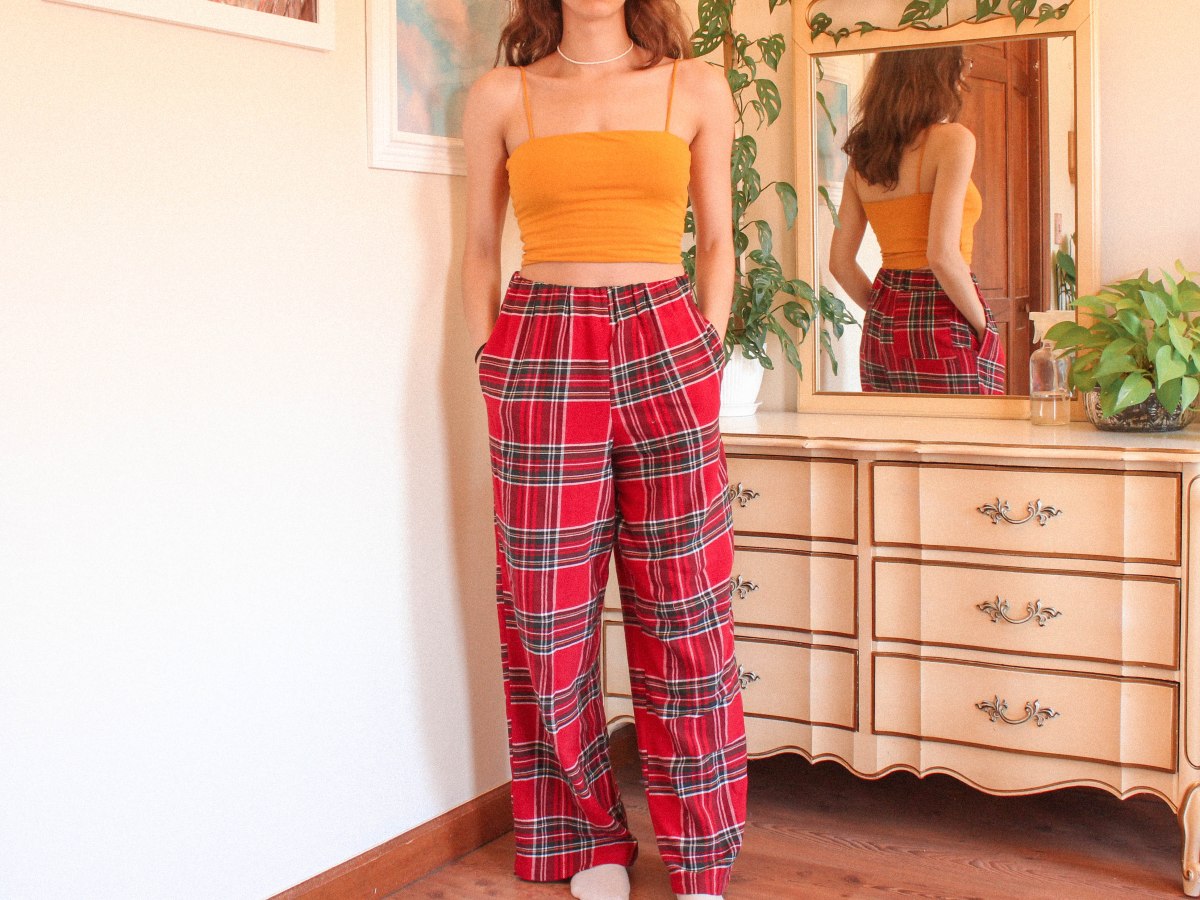 lounge pants (with&nbsp;pockets)